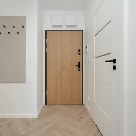 Stylowe We Wroclawiu Dla 4 Osob By Renters Βρότσλαβ