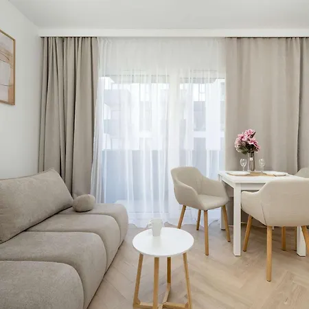 Apartment Braniborska 61